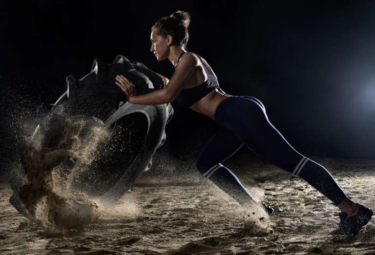 Entrenamiento de fuerza para mujeres ALFA Club Deportivo, la única revista dedicada a tu entrenamiento