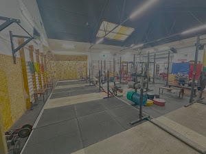 Forjando Atletas | Gimnasio de Halterofilia, Powerlifting, Calistenia y Tiro con Arco. place picture